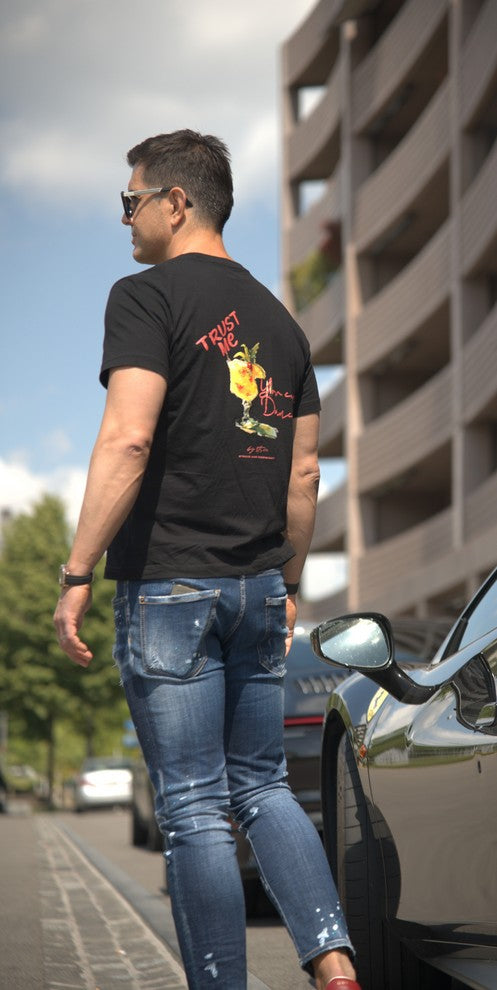 COCKTAIL - TRUST ME YOU CAN DANCE T-SHIRT Schwarz